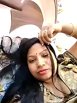 Snapshot of Cute-Janvi20 chatting on December 4, 6:27 pm Cute-Janvi20 online show from December 4, 6:27 pm