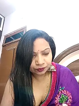 Snapshot of Cute-Janvi20 chatting on December 15, 8:24 pm Cute-Janvi20 online show from December 15, 8:24 pm