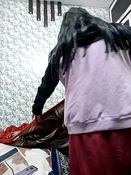 Snapshot of Cute-Janvi20 chatting on December 18, 6:08 am Cute-Janvi20 online show from December 18, 6:08 am