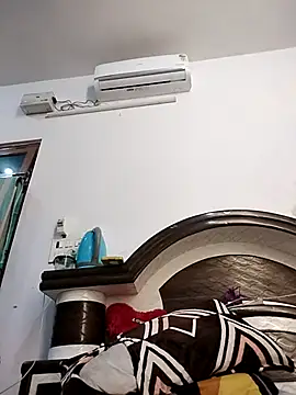 Snapshot of Cute-Janvi20 chatting on December 19, 6:20 am Cute-Janvi20 online show from December 19, 6:20 am