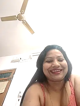 Snapshot of Cute-Janvi20 chatting on February 9, 5:39 pm Cute-Janvi20 online show from February 9, 5:39 pm