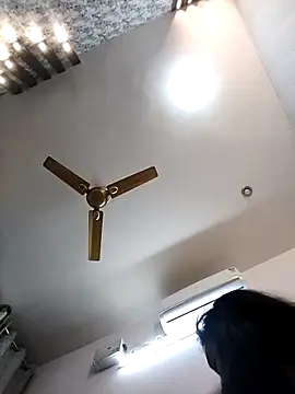 Snapshot of Cute-Janvi20 chatting on February 14, 5:21 pm Cute-Janvi20 online show from February 14, 5:21 pm