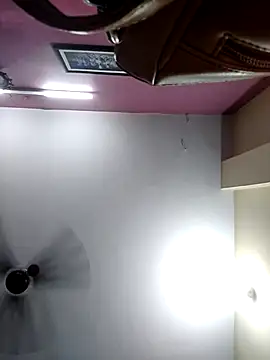 Cute-Janvi20 online show from March 26, 8:36 pm