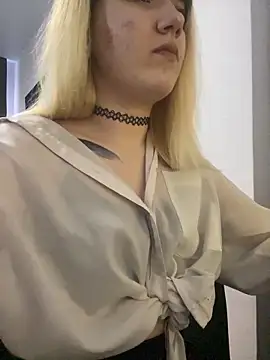 Cherry   Blossom online show from March 18, 1:03 pm