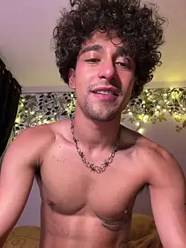 Snapshot of Oliver_11Ed chatting on March 20, 6:51 am Oliver 11Ed online show from March 20, 6:51 am