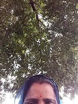 Snapshot of Neelamt12 chatting on September 30, 6:07 am Neelamt12 online show from September 30, 6:07 am