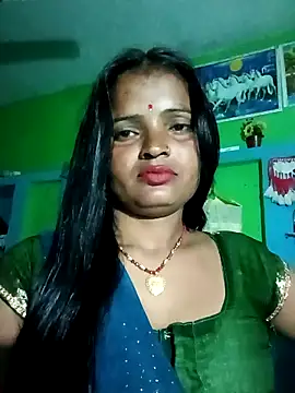 Snapshot of Neelamt12 chatting on October 12, 4:28 pm Neelamt12 online show from October 12, 4:28 pm