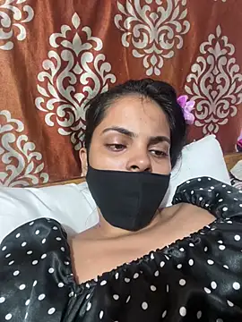 Snapshot of Sandhya_77 chatting on June 25, 5:12 am Sandhya 77 online show from June 25, 5:12 am