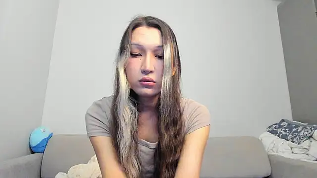 Wiseenoughlamb online show from March 25, 7:09 pm