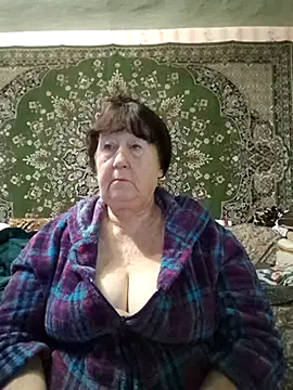 CrystalLime6411 online show from December 1, 12:10 pm