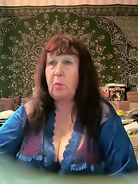 CrystalLime6411 online show from May 9, 3:28 pm