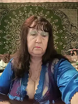 CrystalLime6411 online show from May 14, 9:38 am