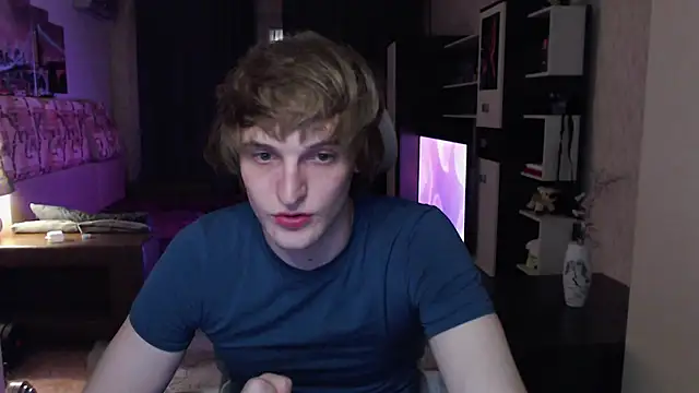 Snapshot of Playersuperstar chatting on March 25, 8:15 pm Playersuperstar online show from March 25, 8:15 pm