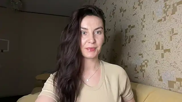 KatalinaQE online show from February 7, 6:00 pm