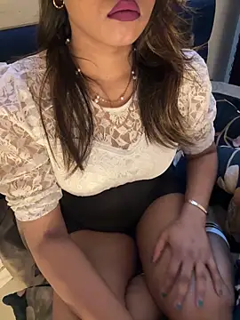 sexy-sukriti online show from February 9, 3:49 pm