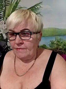 VioletSweet5566 online show from February 1, 2:04 pm