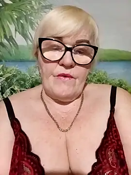 VioletSweet5566 online show from March 25, 10:05 pm