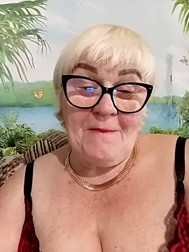 Snapshot of VioletSweet5566 chatting on May 13, 10:01 am VioletSweet5566 online show from May 13, 10:01 am