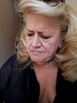 Belladama61 online show from September 23, 11:35 am