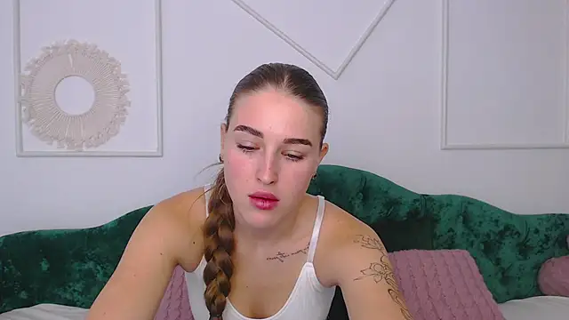 Snapshot of Violeta_blush chatting on September 9, 5:40 am Violeta blush online show from September 9, 5:40 am