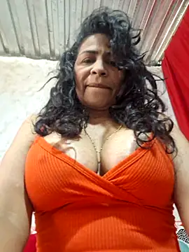 floresblancas online show from May 2, 2:22 pm