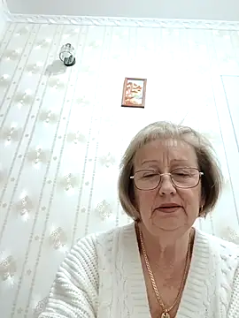 AlikaSwan5821 online show from December 5, 8:05 pm