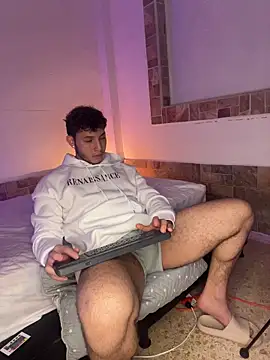 max valiant1 online show from November 14, 8:18 pm