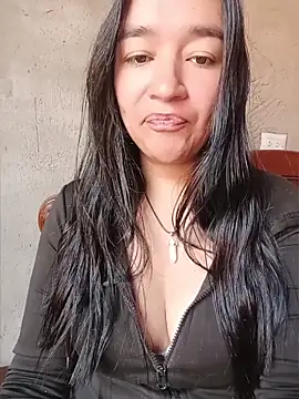 Williams Hera online show from April 1, 7:33 pm