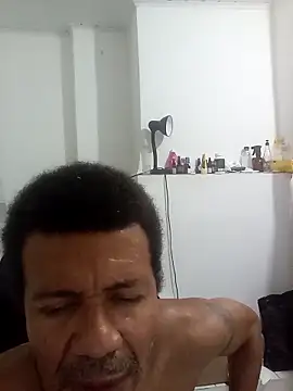 moreno25centimetro online show from September 18, 1:18 am