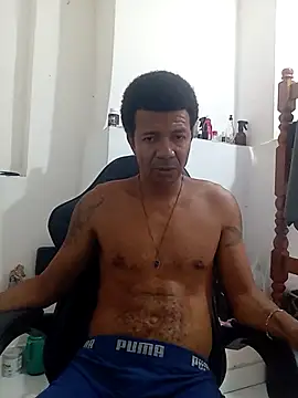 moreno25centimetro online show from January 16, 6:45 pm