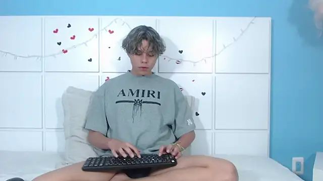 NathanBell online show from September 21, 10:00 pm