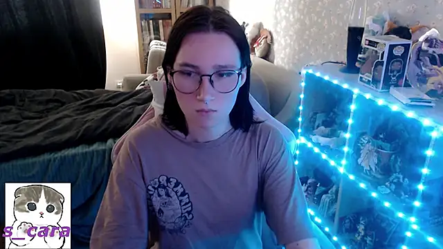 Snapshot of s_cara chatting on September 10, 11:21 am s cara online show from September 10, 11:21 am