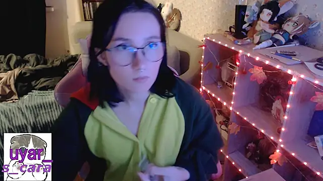 Snapshot of s_cara chatting on October 5, 9:13 pm s cara online show from October 5, 9:13 pm