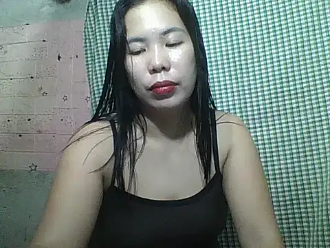 pinaysinglemommm online show from November 15, 8:16 pm