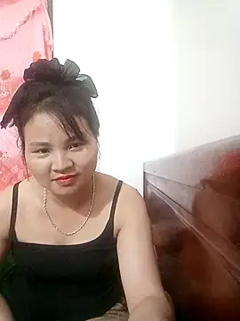 Heulwen-22 online show from November 2, 9:44 am