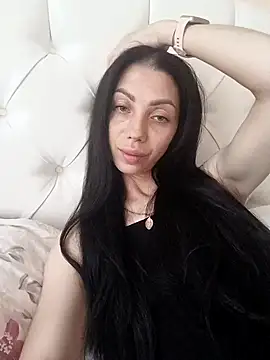 Snapshot of Princessa99885 chatting on June 23, 1:09 pm Princessa99885 online show from June 23, 1:09 pm