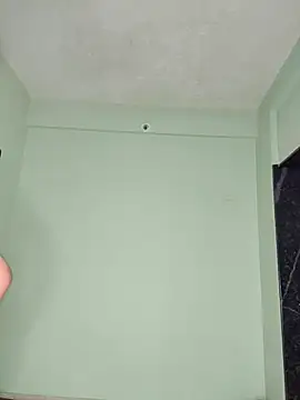 Shivani2002 online show from March 24, 4:45 pm