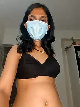 Shivani2002 online show from April 26, 4:26 pm