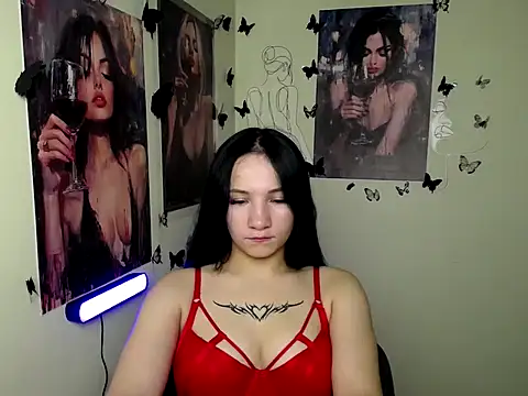 Em7MaA online show from October 22, 6:07 pm