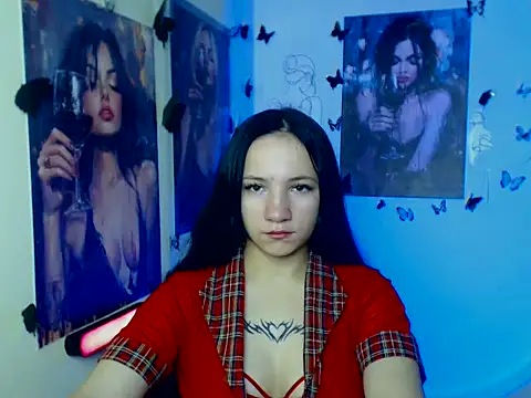 Em7MaA online show from October 31, 8:21 pm