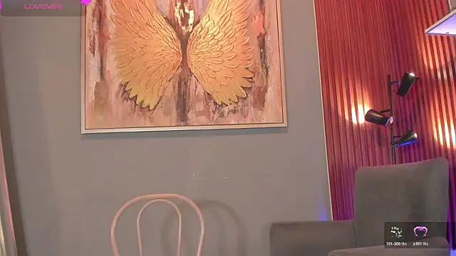 Snapshot of cinnia_ chatting on March 19, 12:42 pm cinnia online show from March 19, 12:42 pm