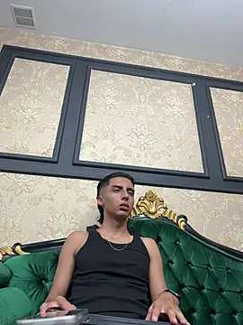 Mister Obsession online show from February 5, 7:07 pm