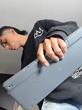 Mister Obsession online show from February 6, 6:55 pm