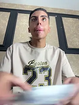 Mister Obsession online show from February 9, 6:56 pm