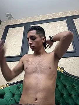 Mister Obsession online show from February 12, 6:47 pm