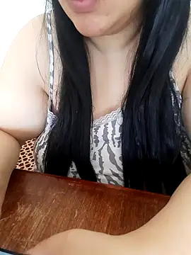 Snapshot of Madam-bezoul- chatting on October 14, 1:12 pm Madam-bezoul- online show from October 14, 1:12 pm