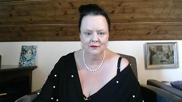 TiffanyMature online show from April 27, 2:15 pm