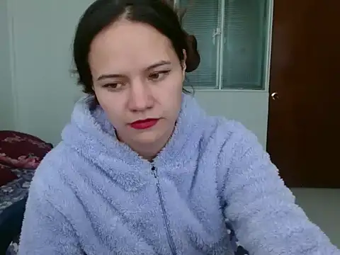yarafuckass online show from May 30, 1:52 pm