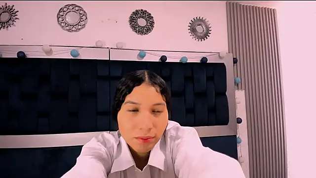 Snapshot of Isabella_motero chatting on September 13, 12:27 pm Isabella motero online show from September 13, 12:27 pm
