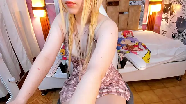 Melody Lolii online show from October 1, 6:03 pm